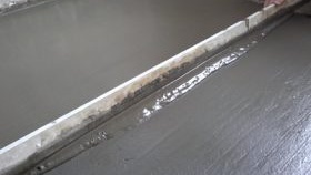 Pose de stratifié carré