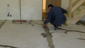 Installation d'un plancher infrarouge sous un stratifié