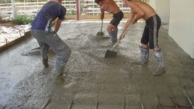 Nivellement du sol dans un nouveau bâtiment
