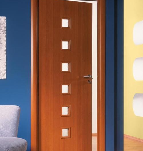 Portes intérieures avec revêtement en PVC