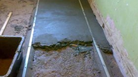 chape dans une maison à panneaux