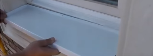 Appuis de fenêtre en métal