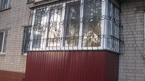 Vitrage des fenêtres et des balcons