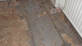 chape dans une maison à panneaux