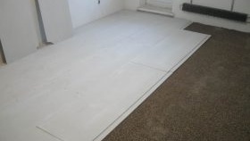 Chape de sol à l'argile expansée