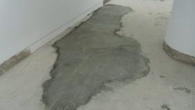 Début de la réparation du sol