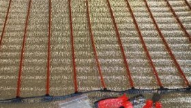 Installation d'un plancher chauffant infrarouge