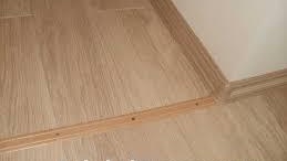 Pose de parquet stratifié