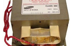 Photo d'un transformateur micro-ondes