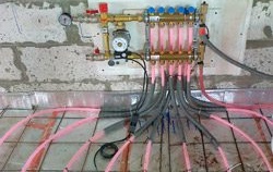 Étapes d'installation d'un plancher d'eau chaude