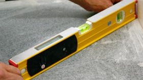 Préparation du sol pour le stratifié