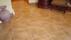 Pose de stratifié carré