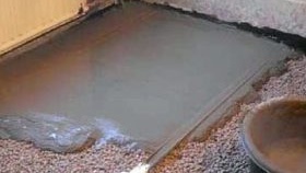 Chape semi-sèche pour argile expansée