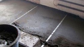 Étapes d'installation d'un plancher d'eau chaude