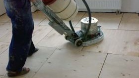 Pose de contreplaqué sous stratifié