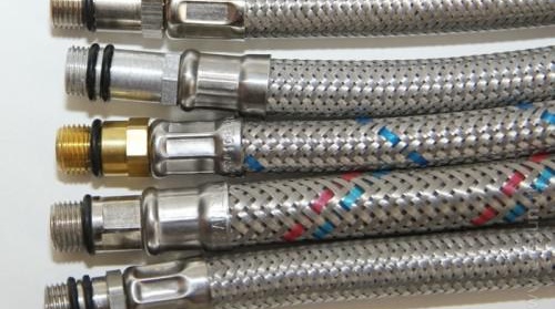 Raccords de raccordement flexibles