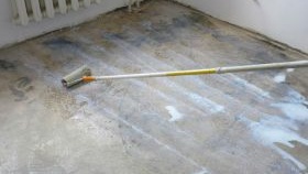 Nivellement du sous-plancher dans l'appartement