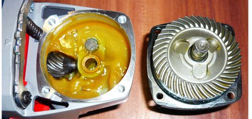 Taux de lubrification - moins de la moitié du volume