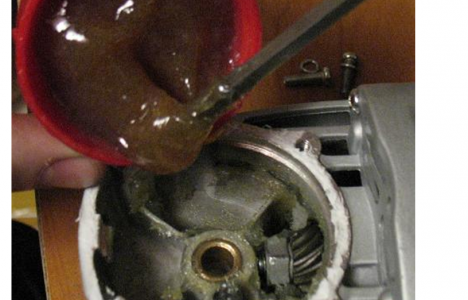 Graisse à faire soi-même pour l'éditeur d'une meuleuse d'angle