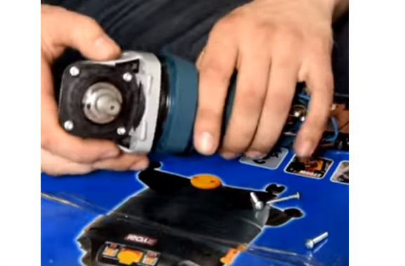 installation de la boîte de vitesses et du carter du stator