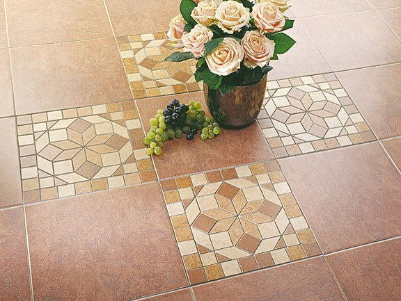 options pour la pose de carreaux au sol: photo