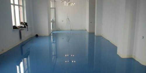 sol autolissant en polyuréthane