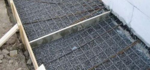 préparation du socle en béton