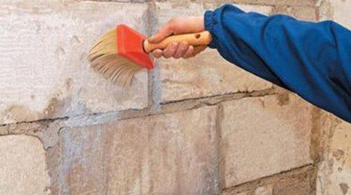 préparation de la base avant le montage de l'isolant