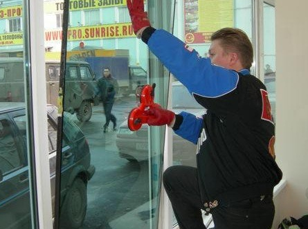 Comment retirer vous-même une fenêtre à double vitrage d'une fenêtre en plastique