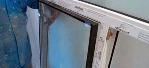 retrait du verre de la structure