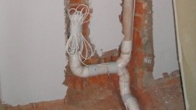 Nous faisons un tour dans la cuisine