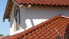 toit en tuiles Photo de toit en tuiles