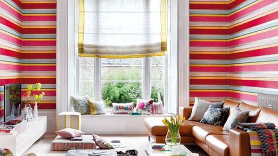 Papier peint à rayures à l'intérieur Papier peint à rayures à l'intérieur