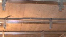 marquage du cadre profilé pour cloisons sèches