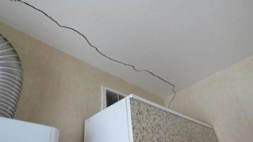 Treschina sur carton de gypse potolke