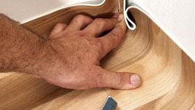 Pose de linoléum à faire soi-même Photo de pose de linoléum à faire soi-même