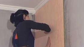 Murs de collage vidéo avec papier peint, photo