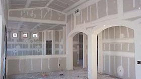 Alignement des murs à faire soi-même avec des plaques de plâtre photo