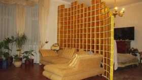 Cloison décorative dans le salon