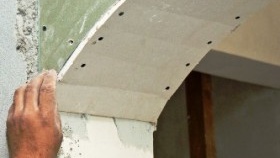 Technique de cintrage des cloisons sèches