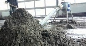 Mélange pour chape semi-sèche