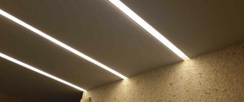 Paryaschie linii sur potolke