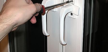 Ajustement de la porte