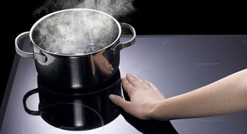 Réparation plaque à induction