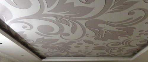 Natyajnoy potolok iz tkani