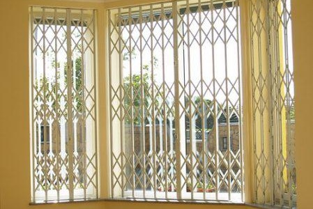 Protection des fenêtres contre la pénétration dans le pays