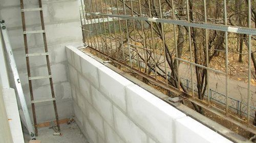 Vitrage et isolation des balcons et loggias